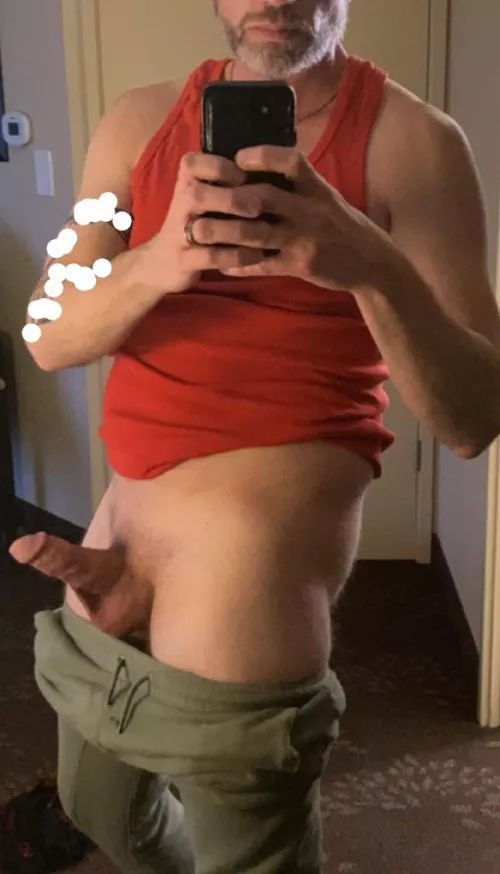 Come take Dad’s pants off (43)