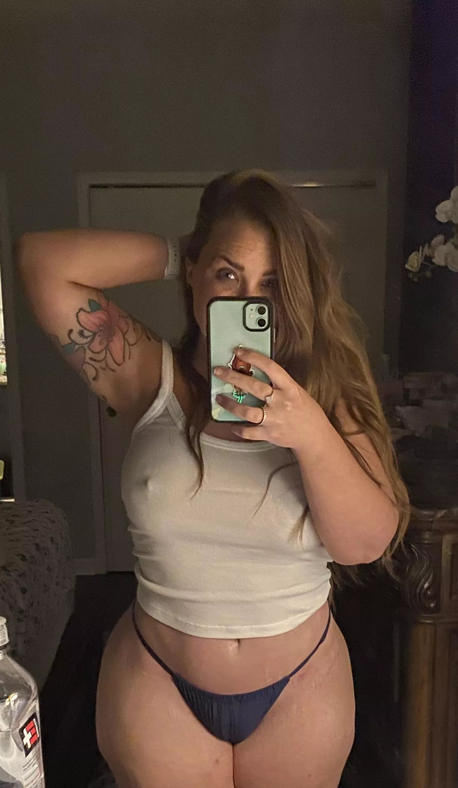 Come to bed with me (f)