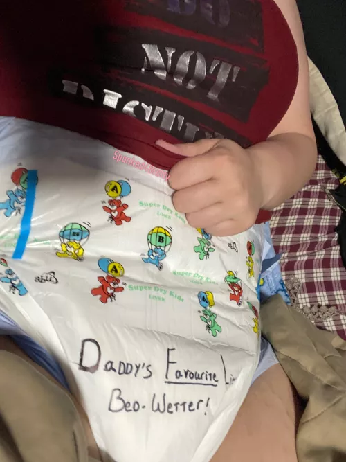 Daddy sometimes writes notes on me :)