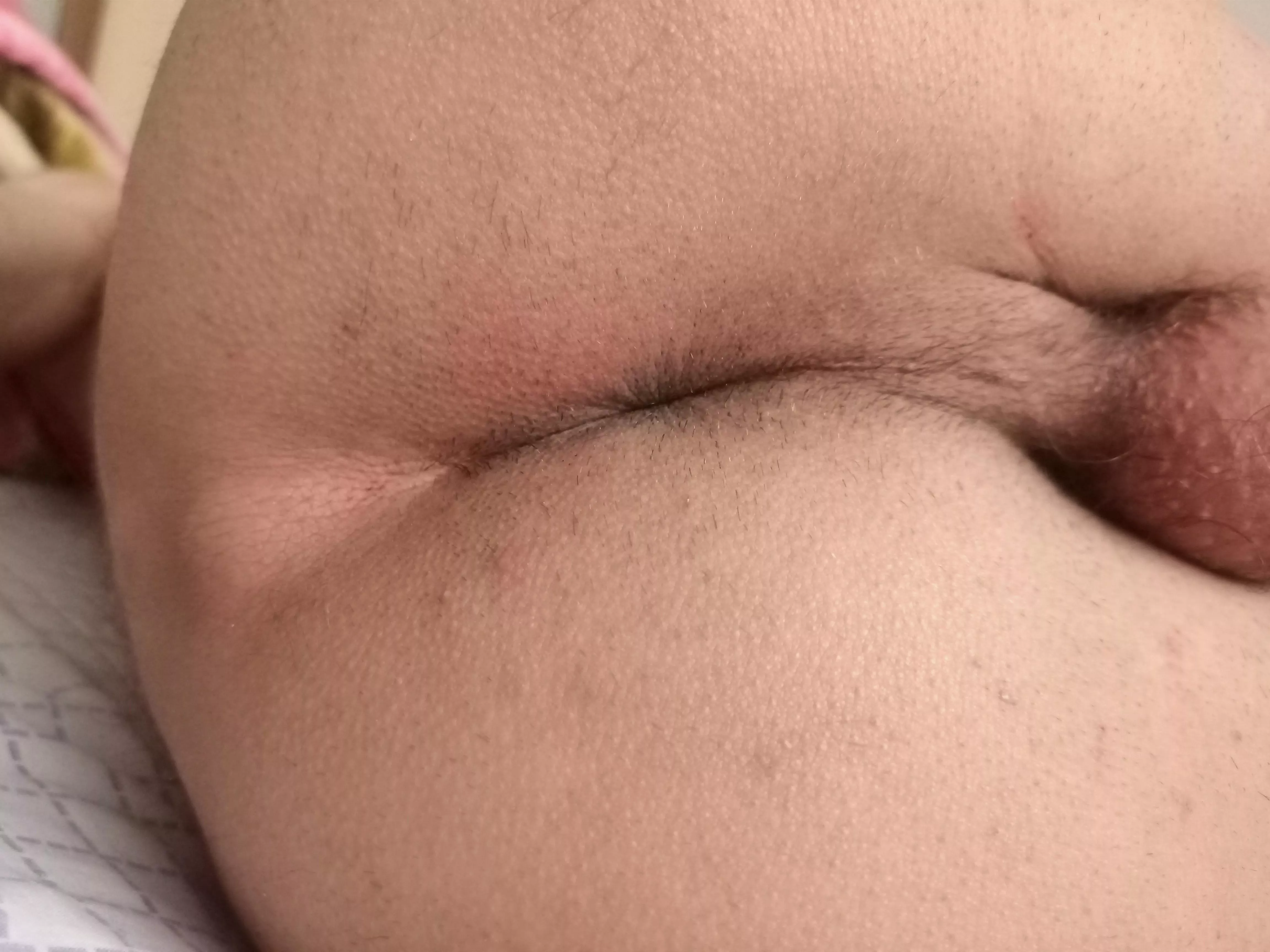 Do you like my ass ?if yes then plug me ..