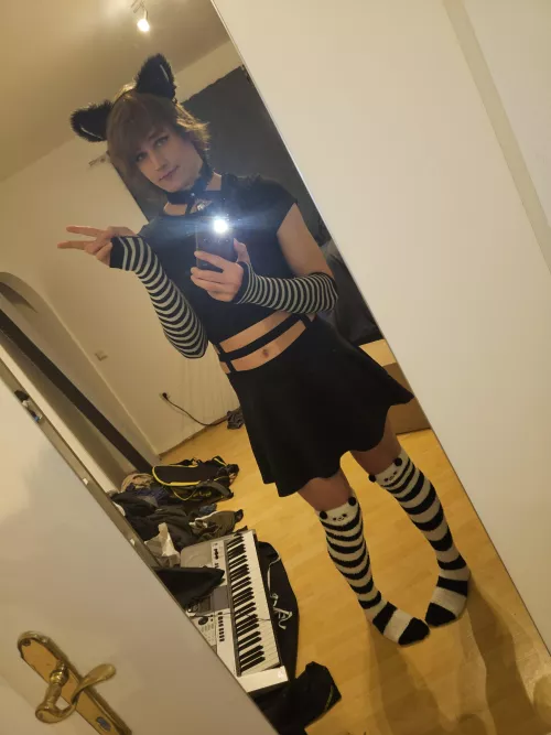 first time posting.. am i c-cute enough? >w<