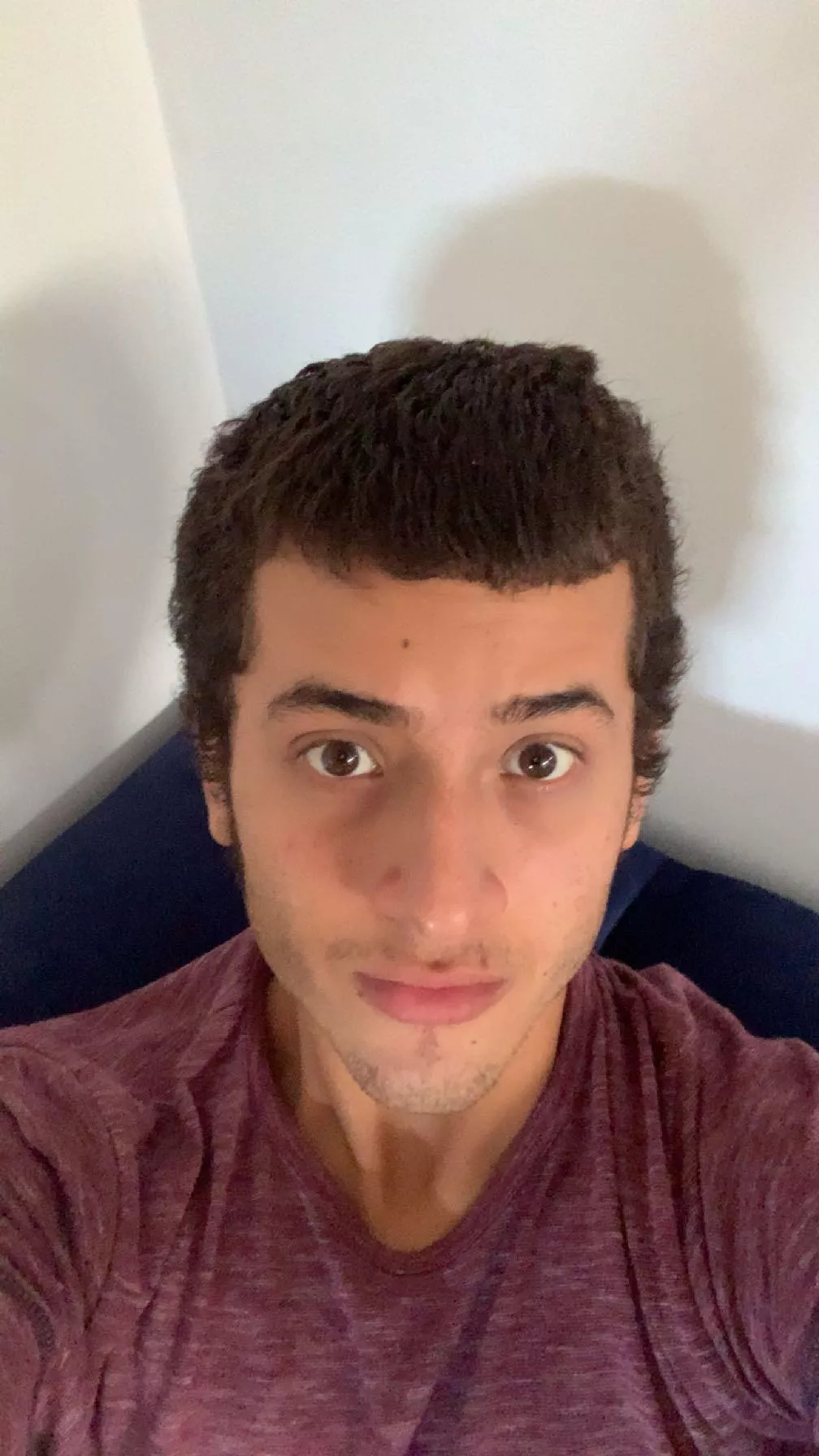 Happy cuz i moved out to my natal city :) Happy cuz i moved out to my natal city :)