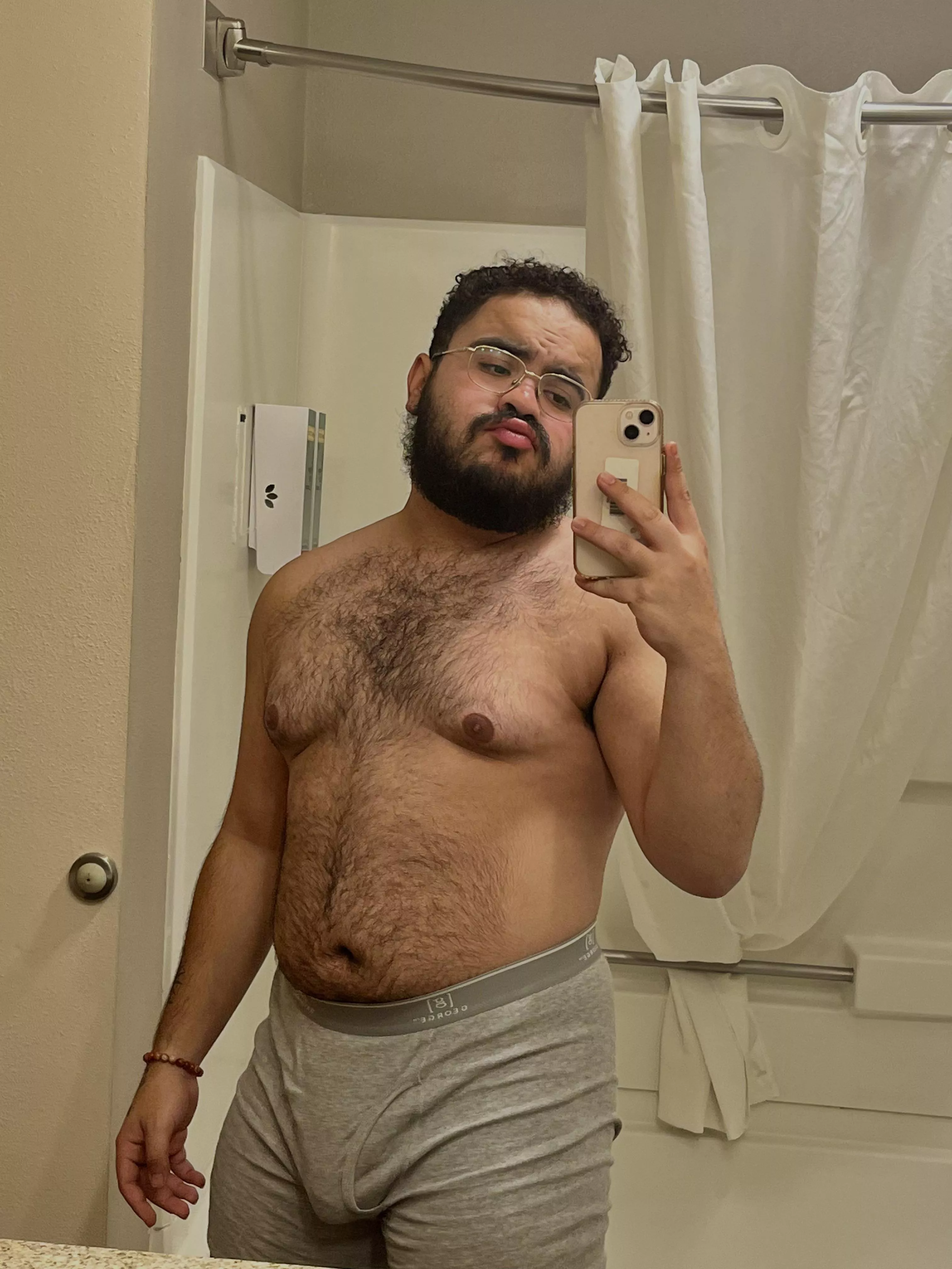 hotel bathroom lighting is always superior ;)