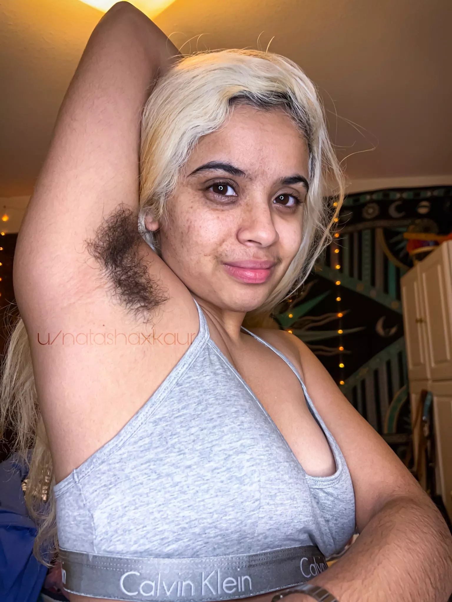 I haven't seen any girls in person with armpits as hairy as mine