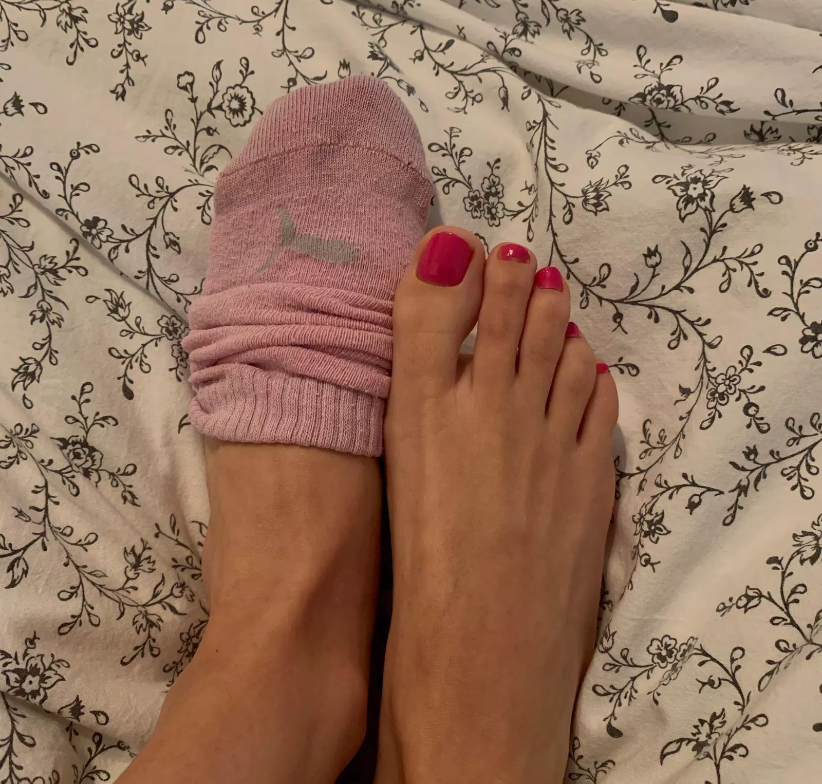 I want you to cum in my old sock because I said so.