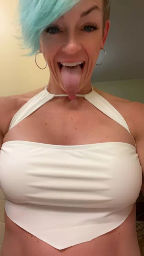 I want your warm cum, sub 40s men only