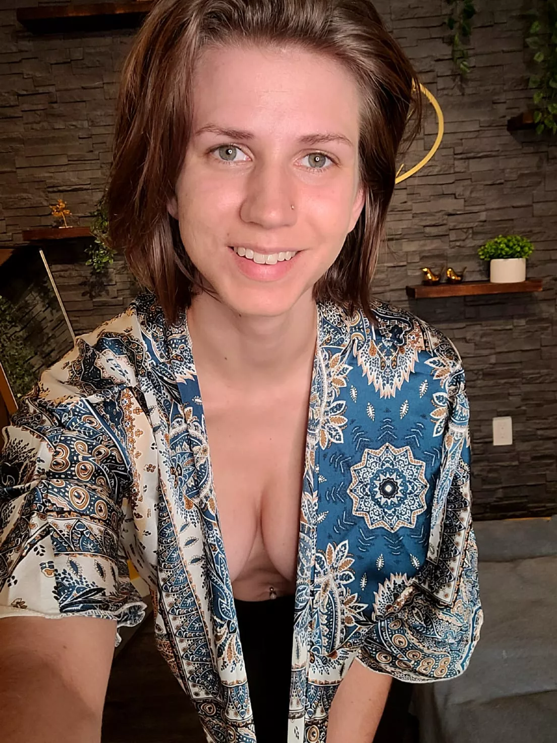 If I slightly lean forward oops