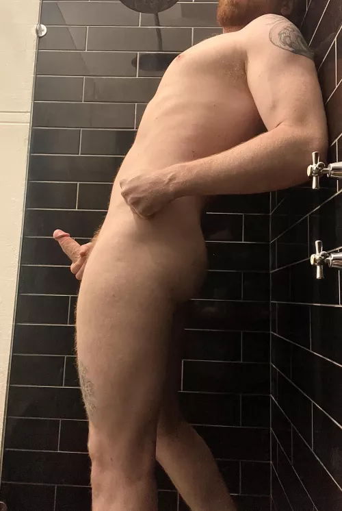 (M) As an overly tall person squeezing into a shower isn’t always fun, but maybe we could change that?