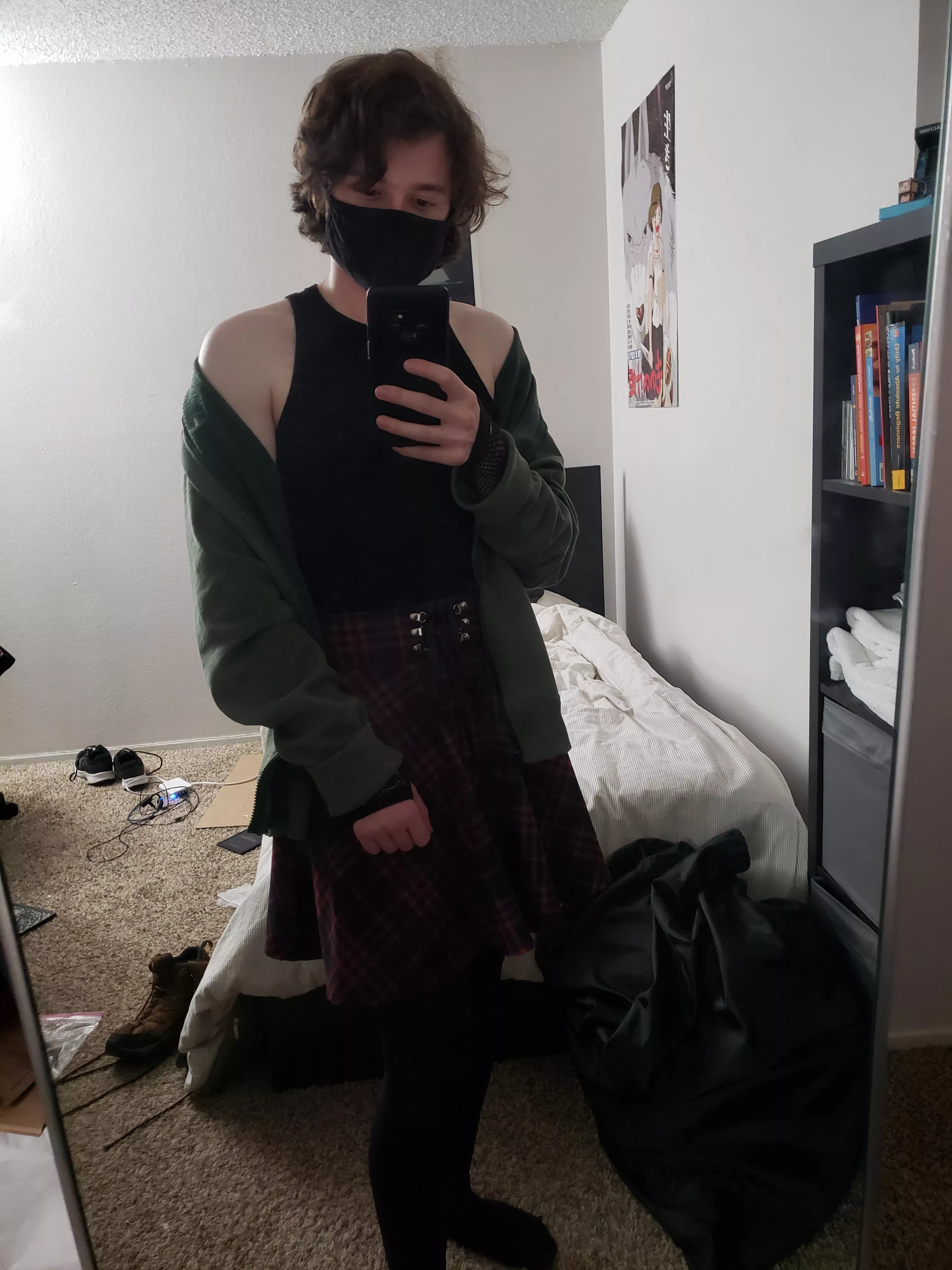 Me a femboy? No I'm just part Scottish on my grandpa's side. It's a kilt, see!