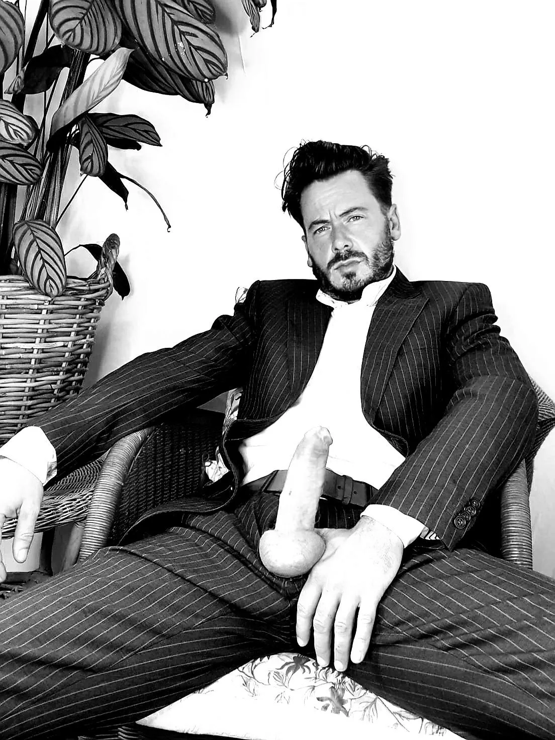 Show daddy how much you want it.