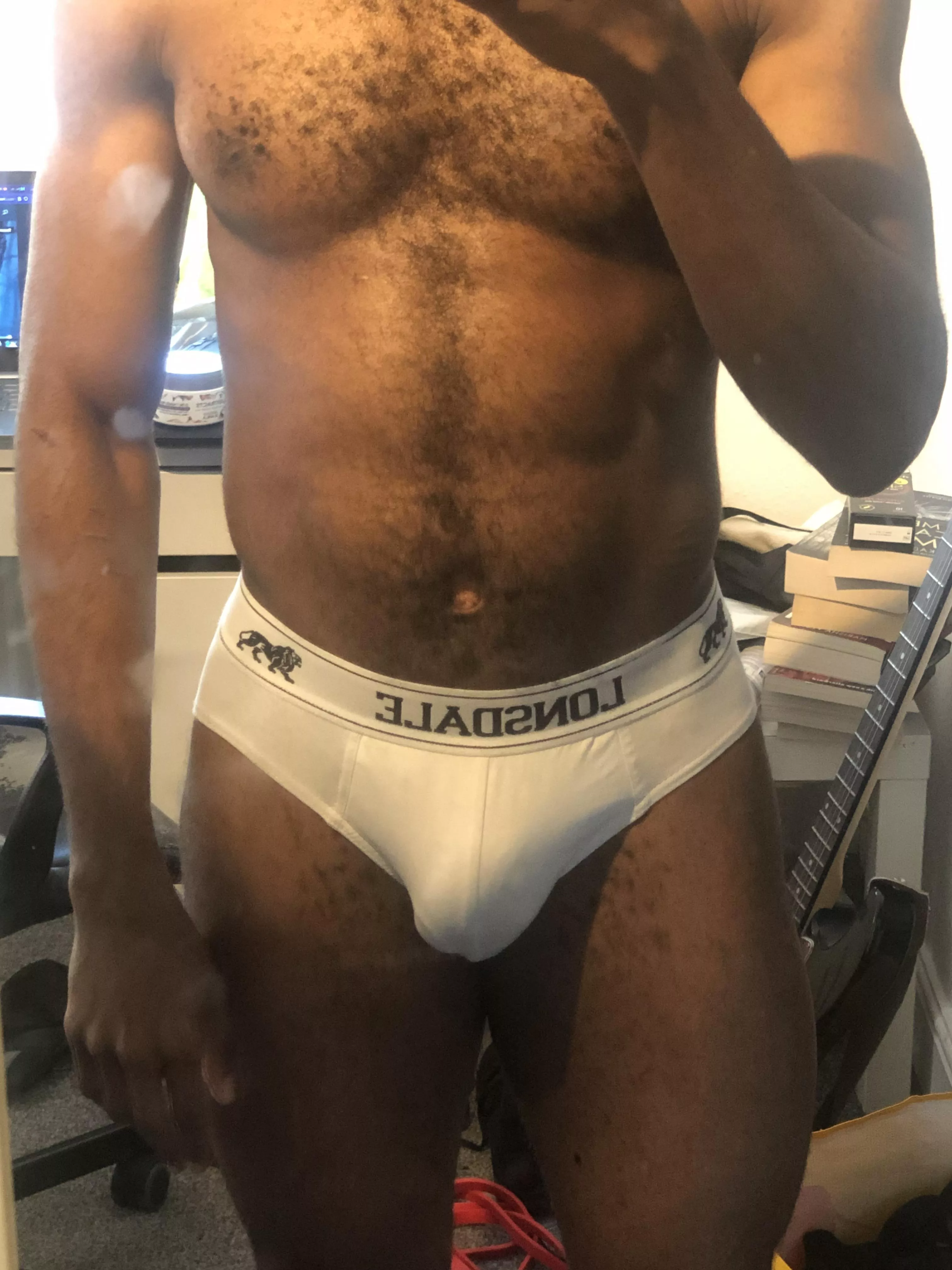 smell daddy’s musky cock before you suck it