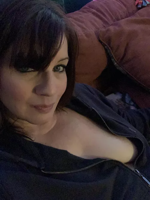 things always look bigger without my glasses F55