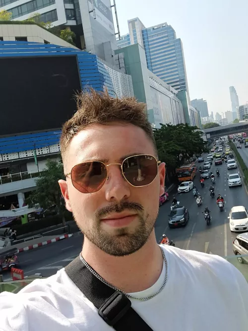 Top marks if you know where I am x