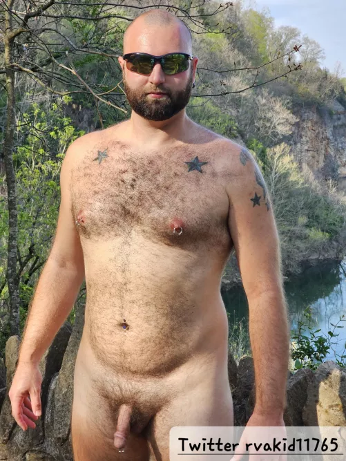 Who loves the outdoors