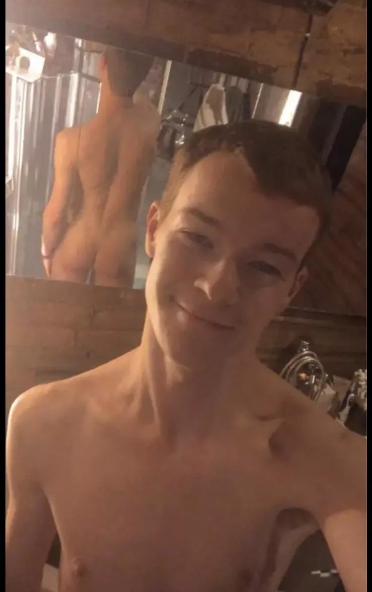 Who’s coming to this private bathroom with me 🧼 (21)