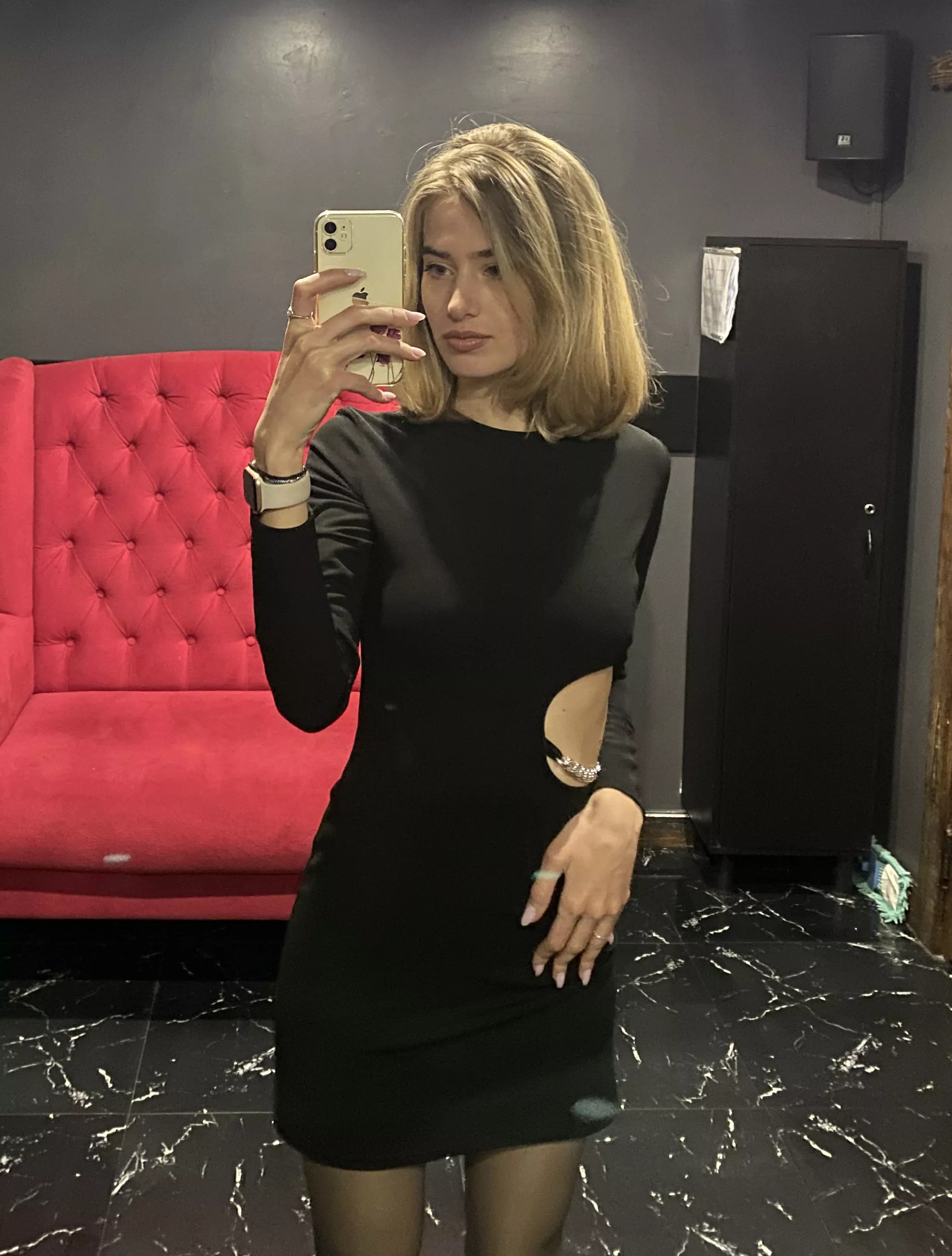 You down to just skip the date & get straight to dessert