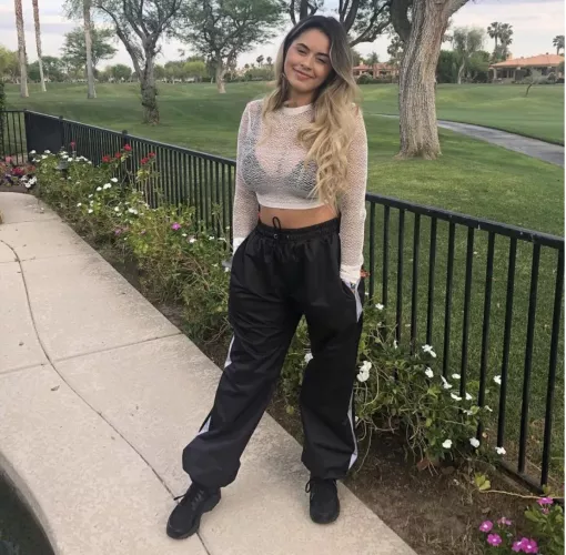 A beautiful day to tease