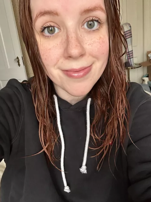 Fresh out of the shower! [F]