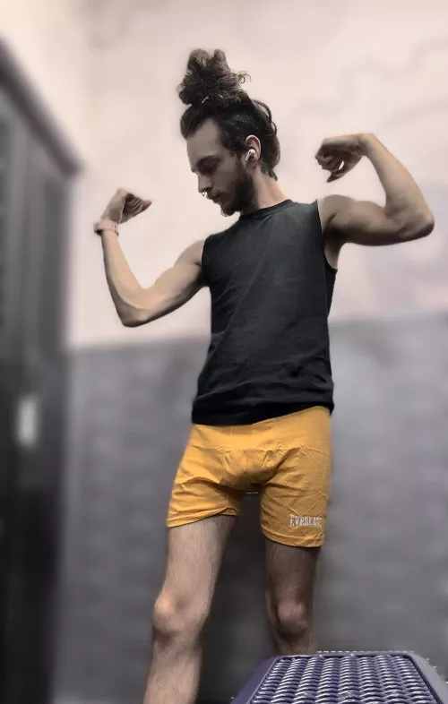 gym undies, ready for your viewing pleasure!