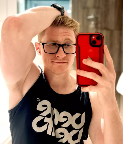 Happy Saturday lads!