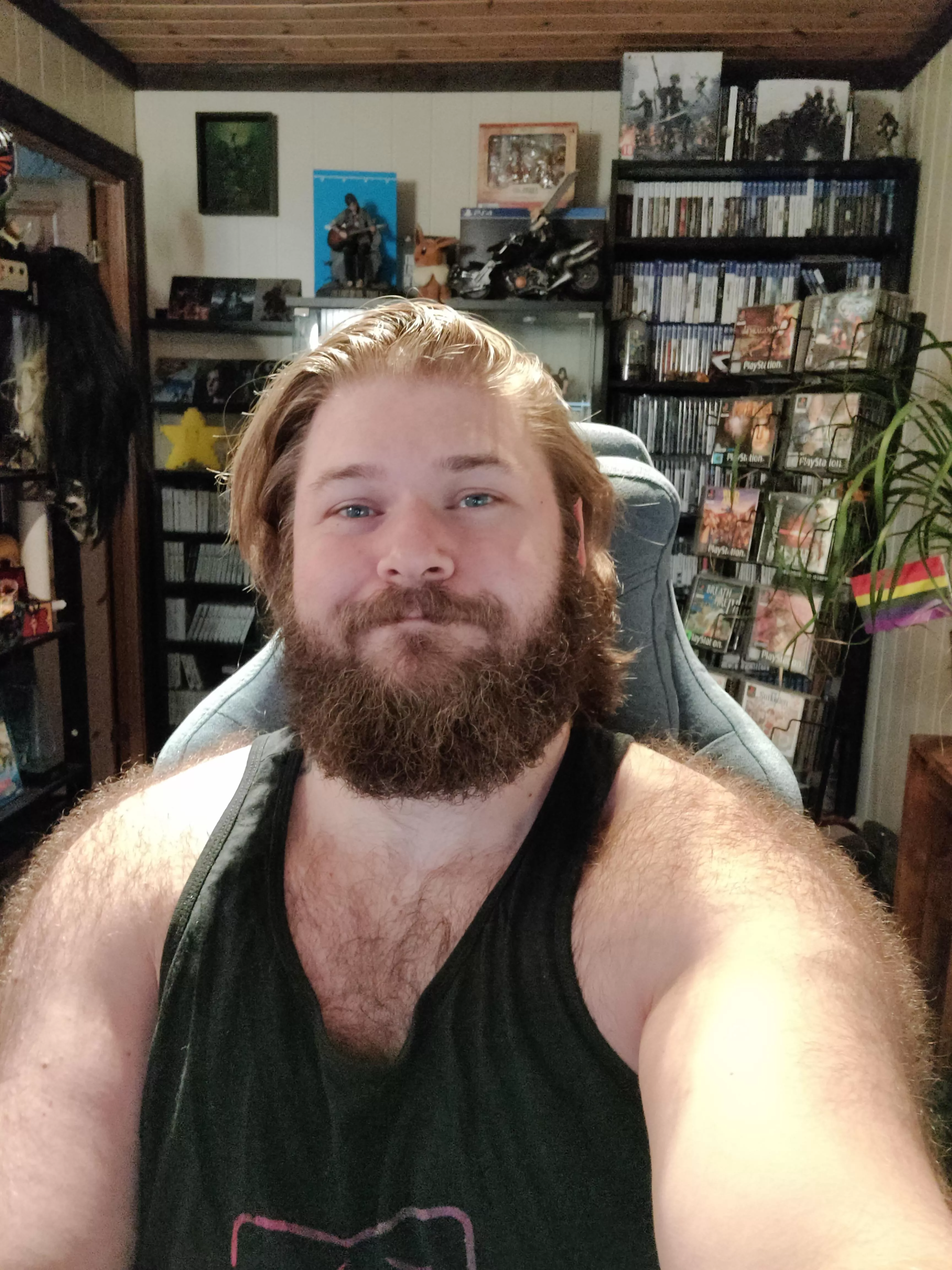 Hope everyone's having a great weekend and gaming something fun! Hope everyone's having a great weekend and gaming something fun!