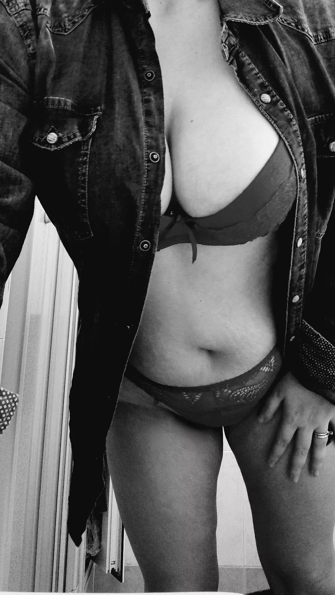 I want to feel your hands on my body..