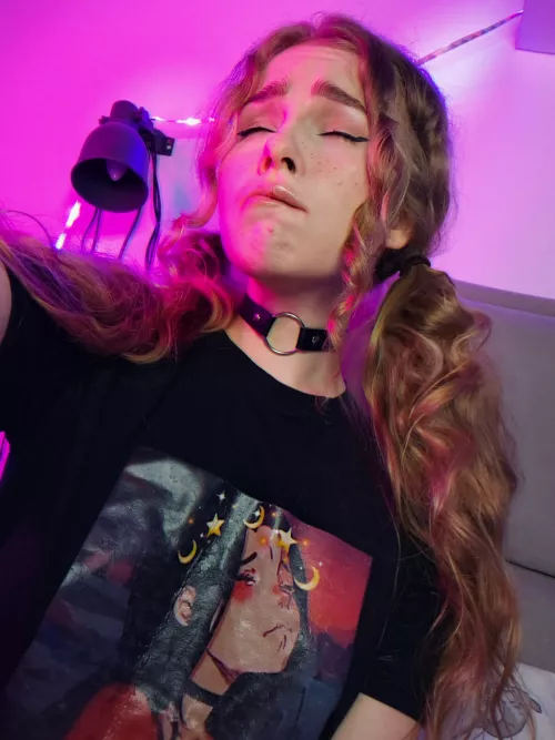 If I dream hard enough, will your dick materialize in front of me?