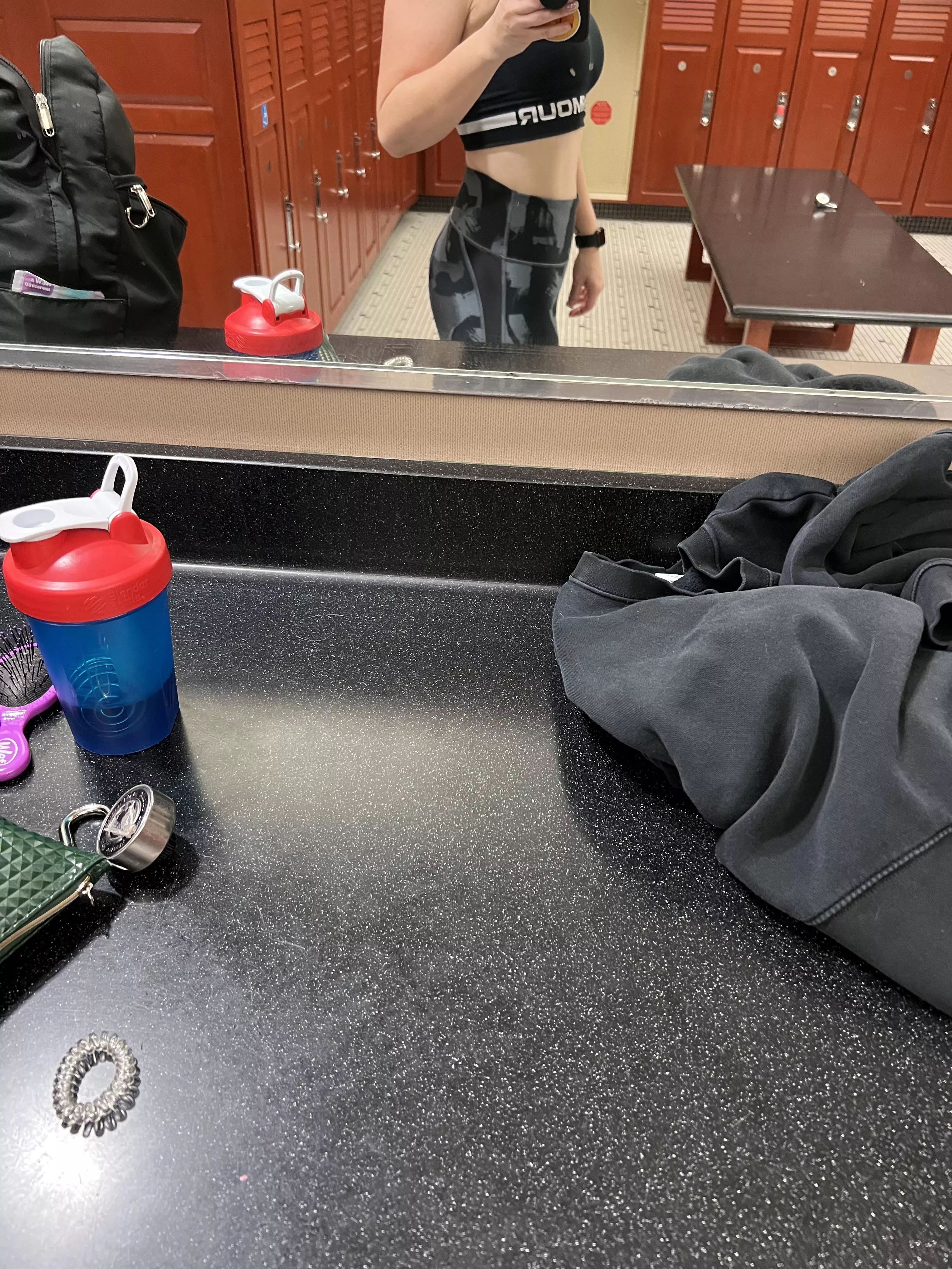 If you don’t take a pic did you really gym 🤔