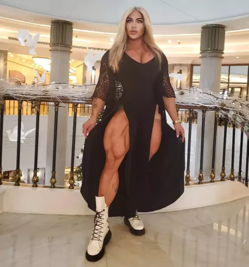 I'm confident I would put in work on her thickness!