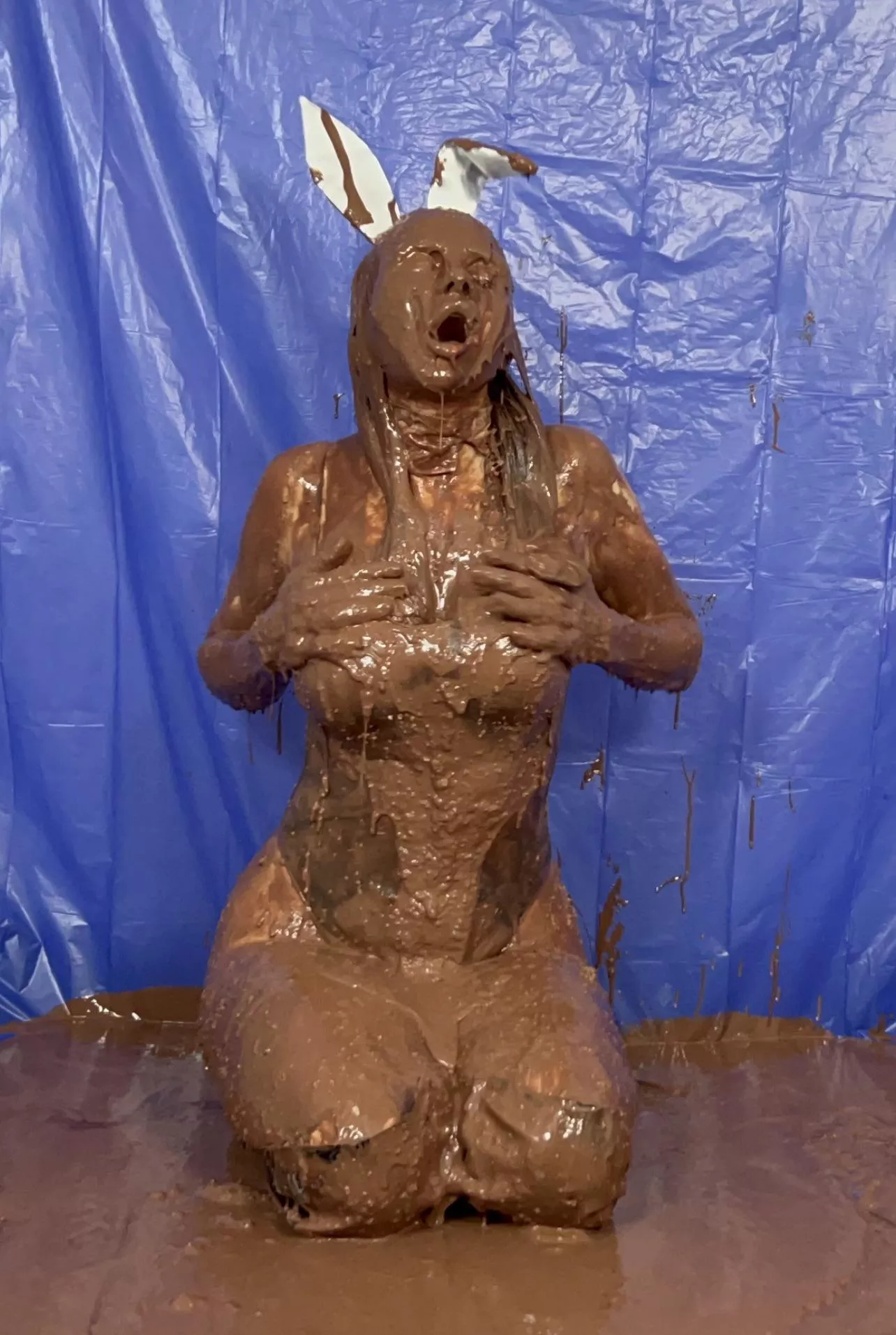 Just because it’s Good Friday doesn’t mean I need to be a Good Bunny does it?? Loved this wild chocolate orgasm xx