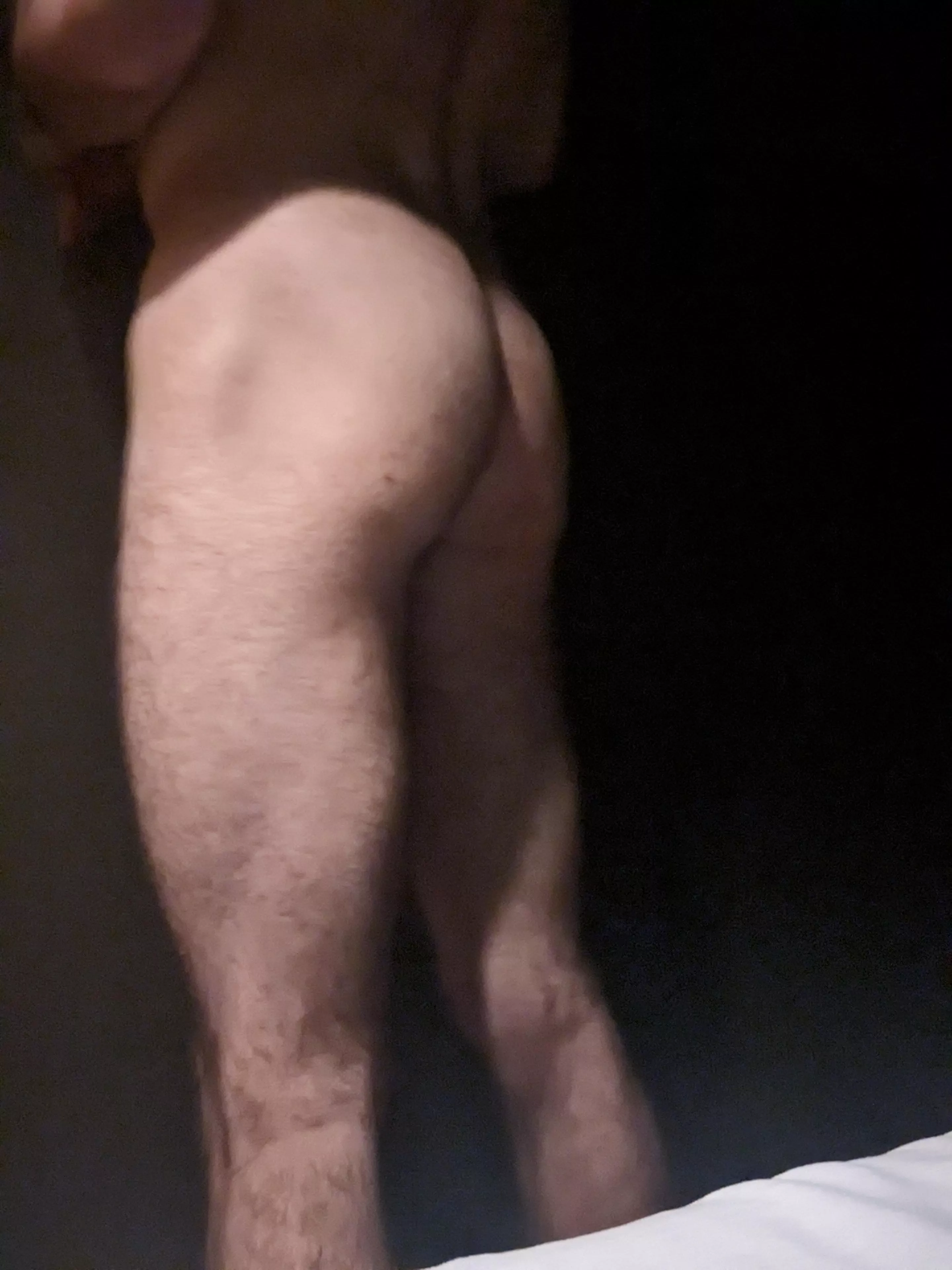 Literally the first ass pic I've ever taken l..rate it? 🤷‍♂️