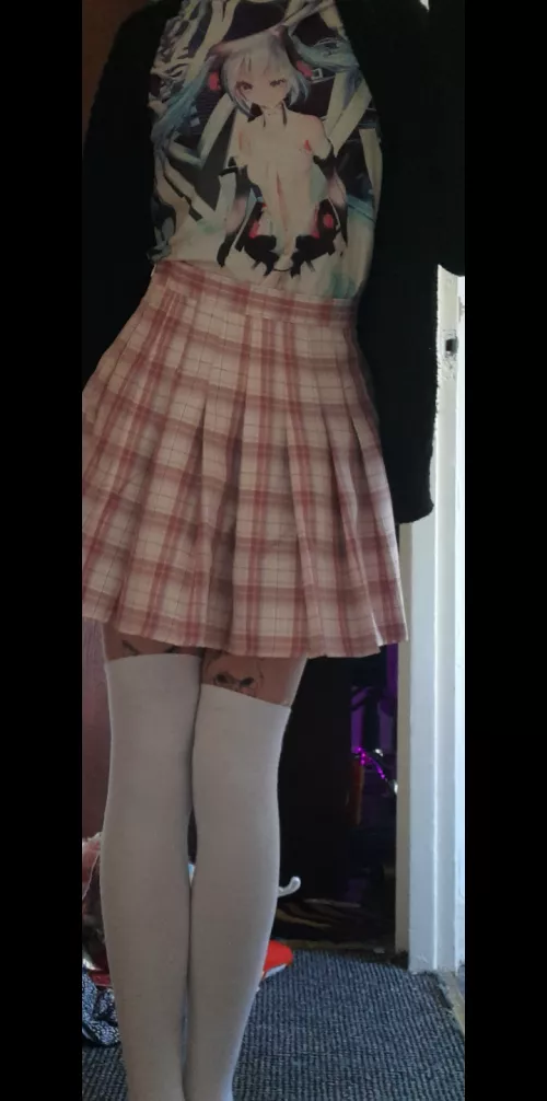 might not be dressed the part but i'm going to see the mario movie today! super excited -3-