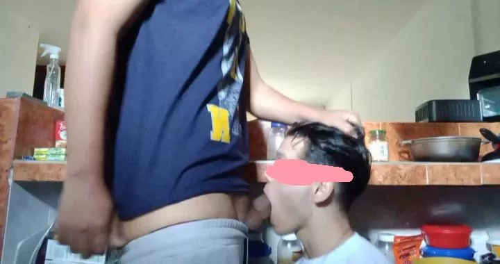 My boyfriend loves that i put him to suck 🔞🔥