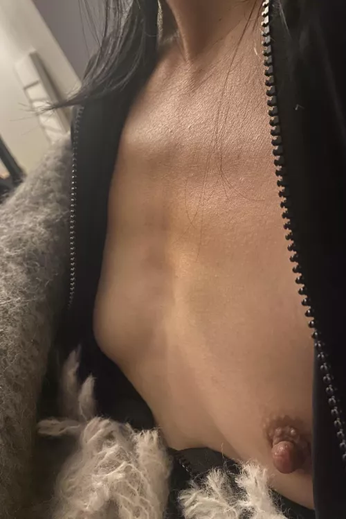 My new wet suit top . Do you like ?