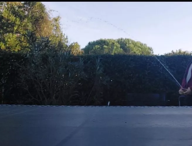 Pissing with a boner (100% real)