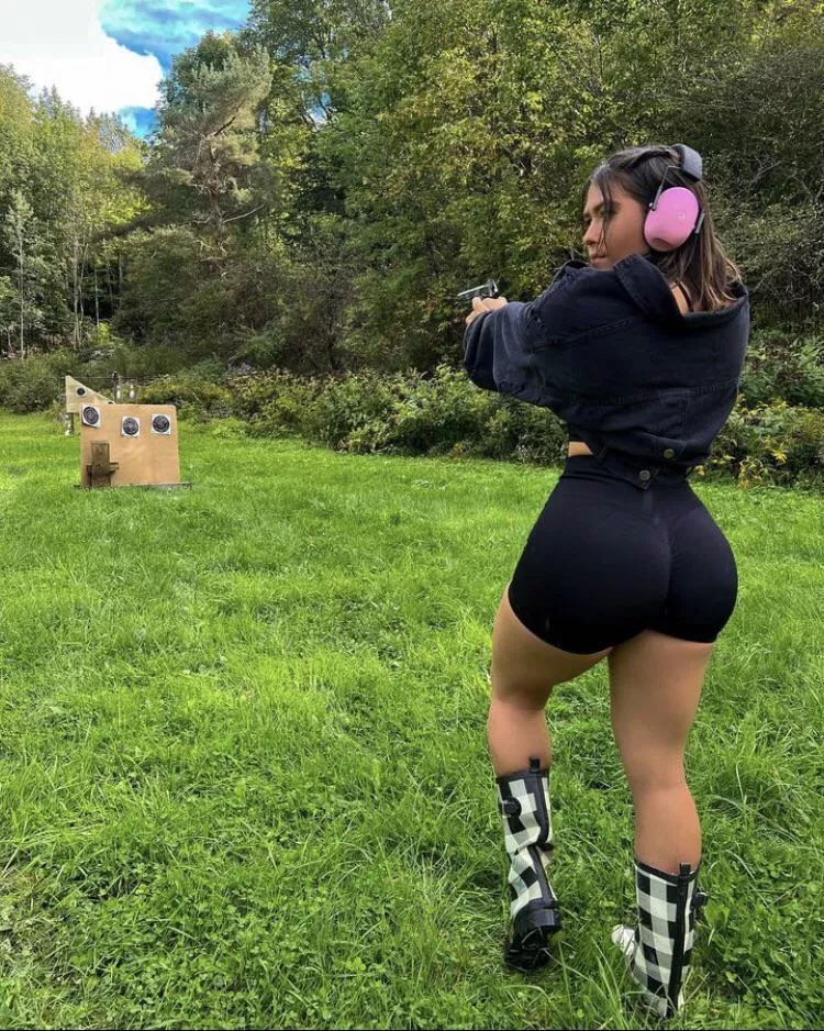 Thicky with the blicky