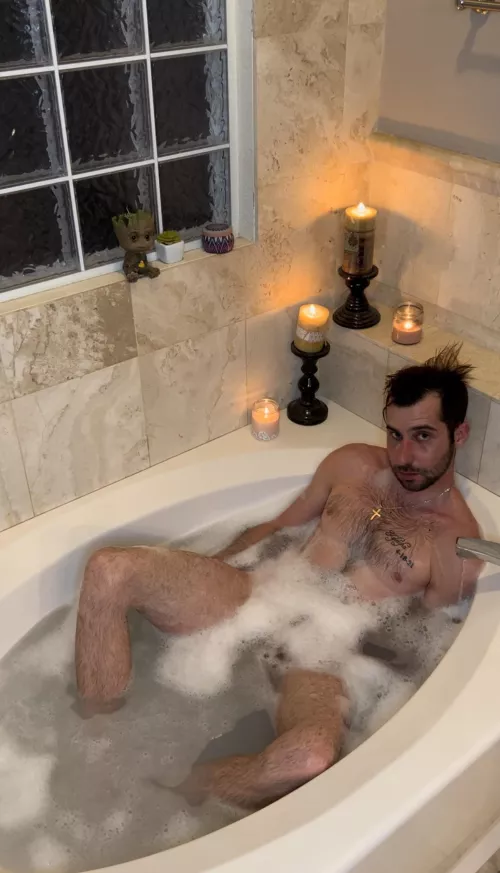 What’s under them bubbles 🫧 🛁