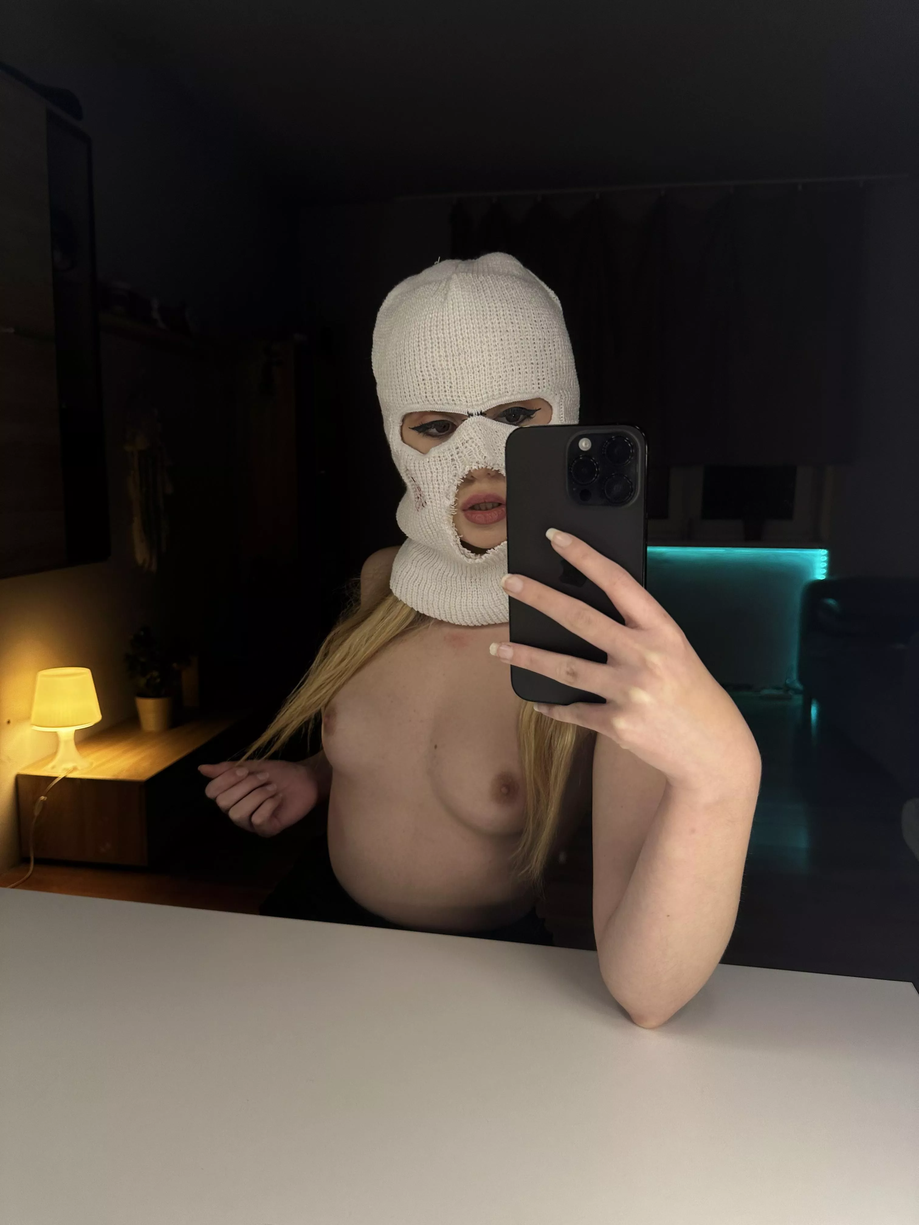 Why most men don't like small boobs?