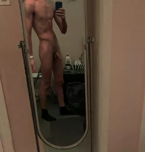 [22] fresh after cardio. would you join?