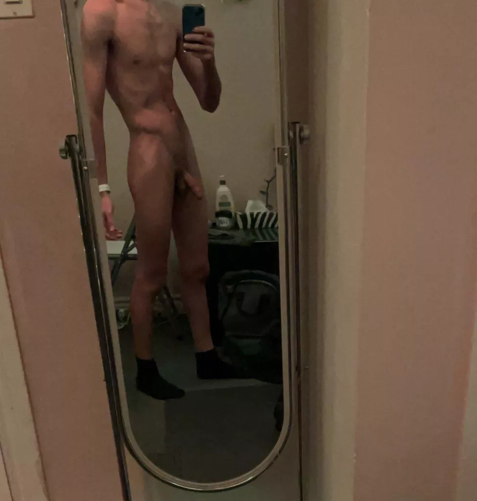 [22] fresh after cardio. would you join?