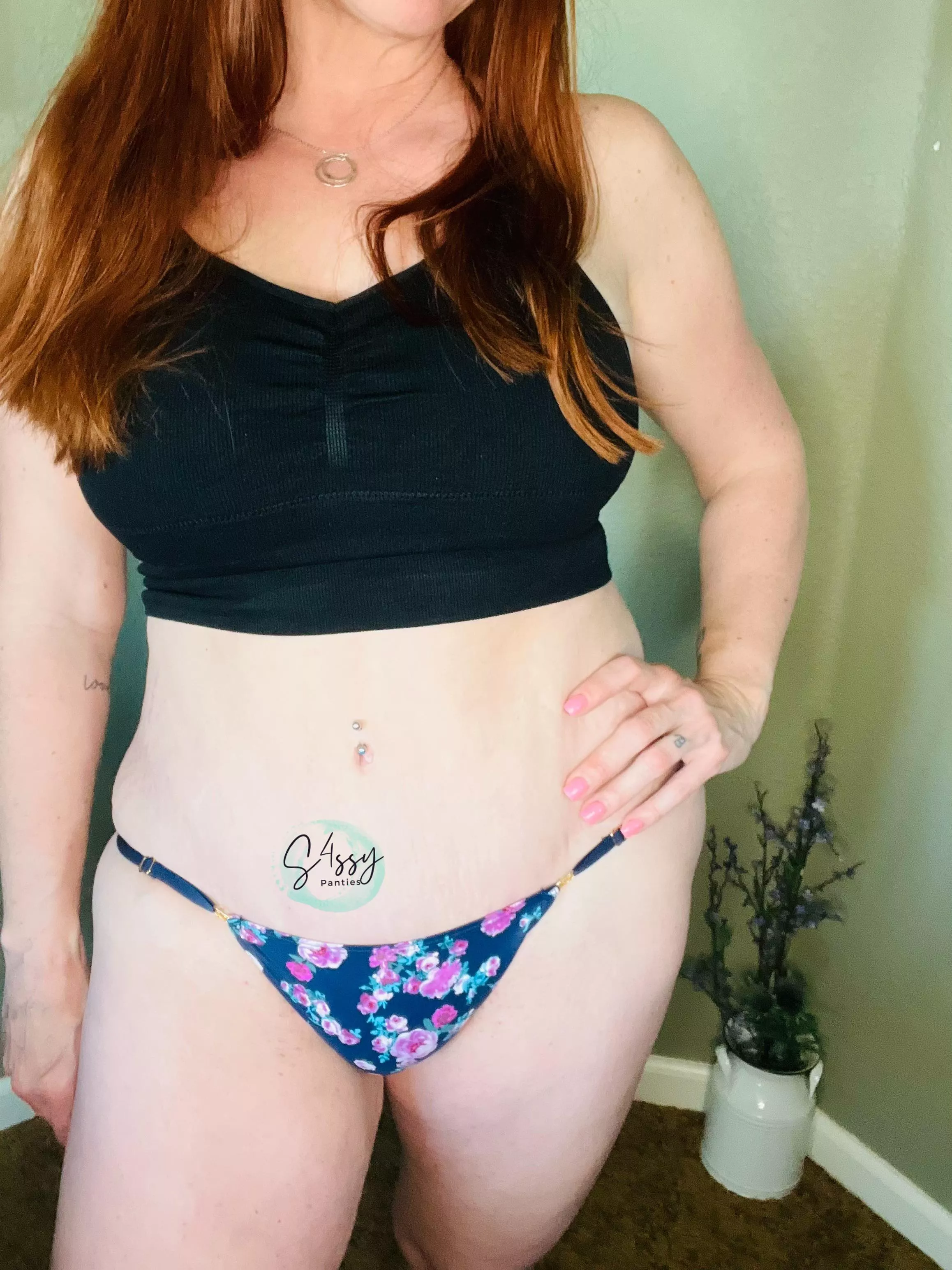 Good morning! I’m feeling feisty this morning. Why not buy a pair of panties and tell me just what you want me to do to them… then reap those rewards when they arrive vacuum sealed. [usa][selling] Fet friendly. Starting at $35