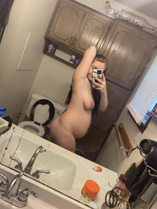 Hairy , pregnant and thick . Best mixture 😈