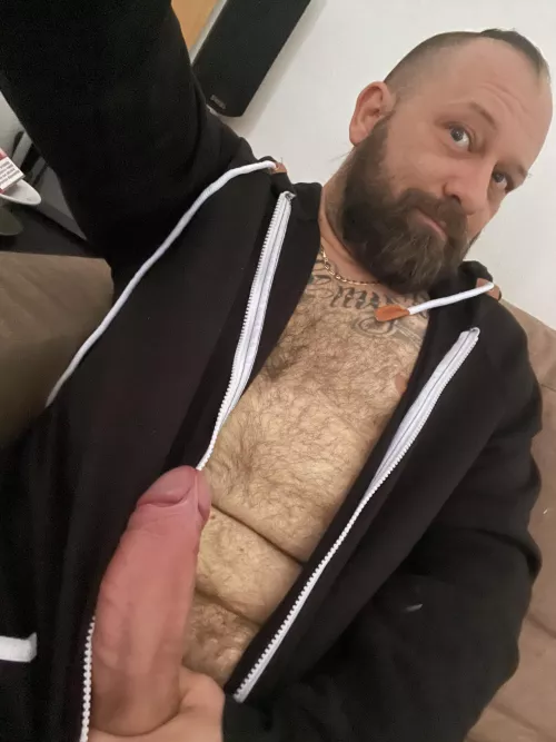 Happy Easter I’m (43) Italian daddy