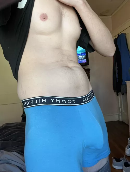 HMU to compare bros. Packing well here