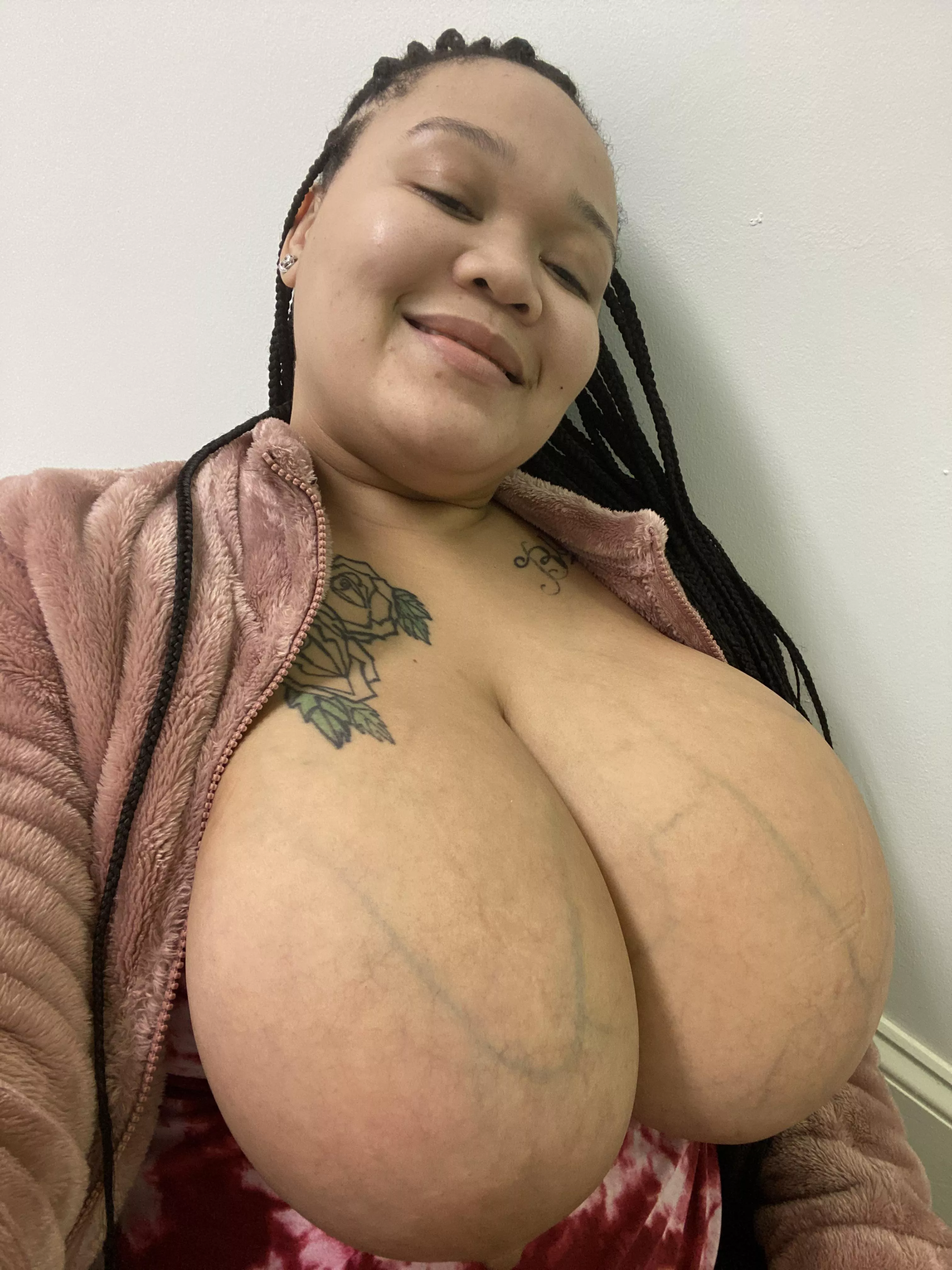 I didn’t use to like the veins until I found this sub