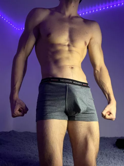 I have a surprise for u under my boxers 😉