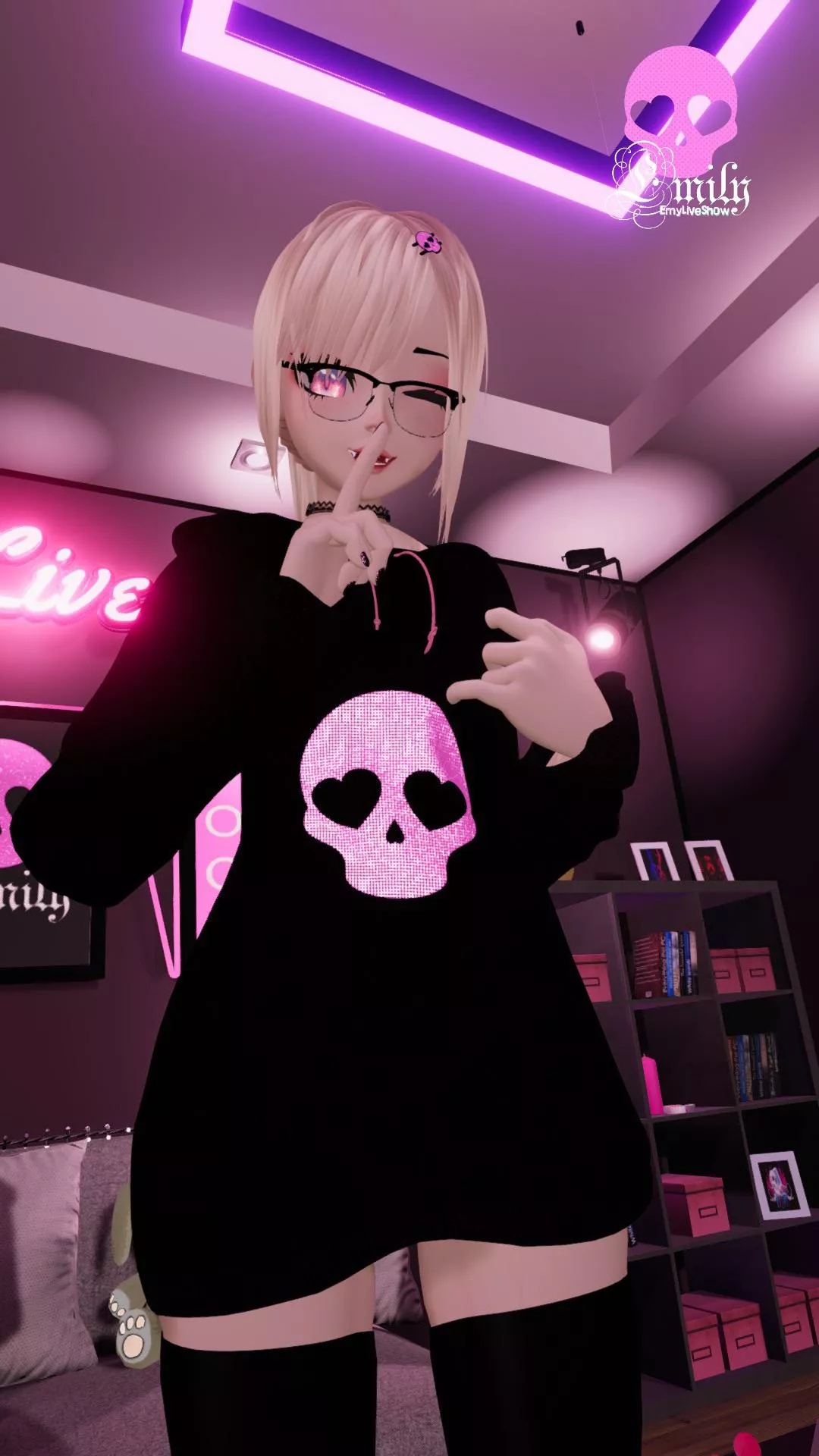 I have something special for you today 😘 https://chaturbate.com/emyliveshow