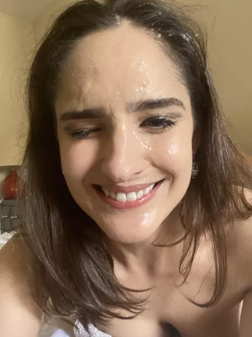 It is so hot when you cum all over my face
