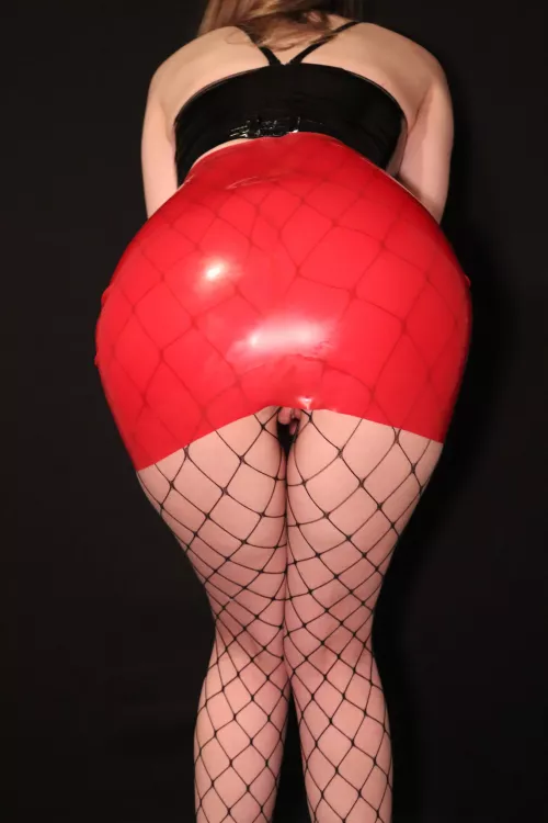 Loving my latex fishnet combo!