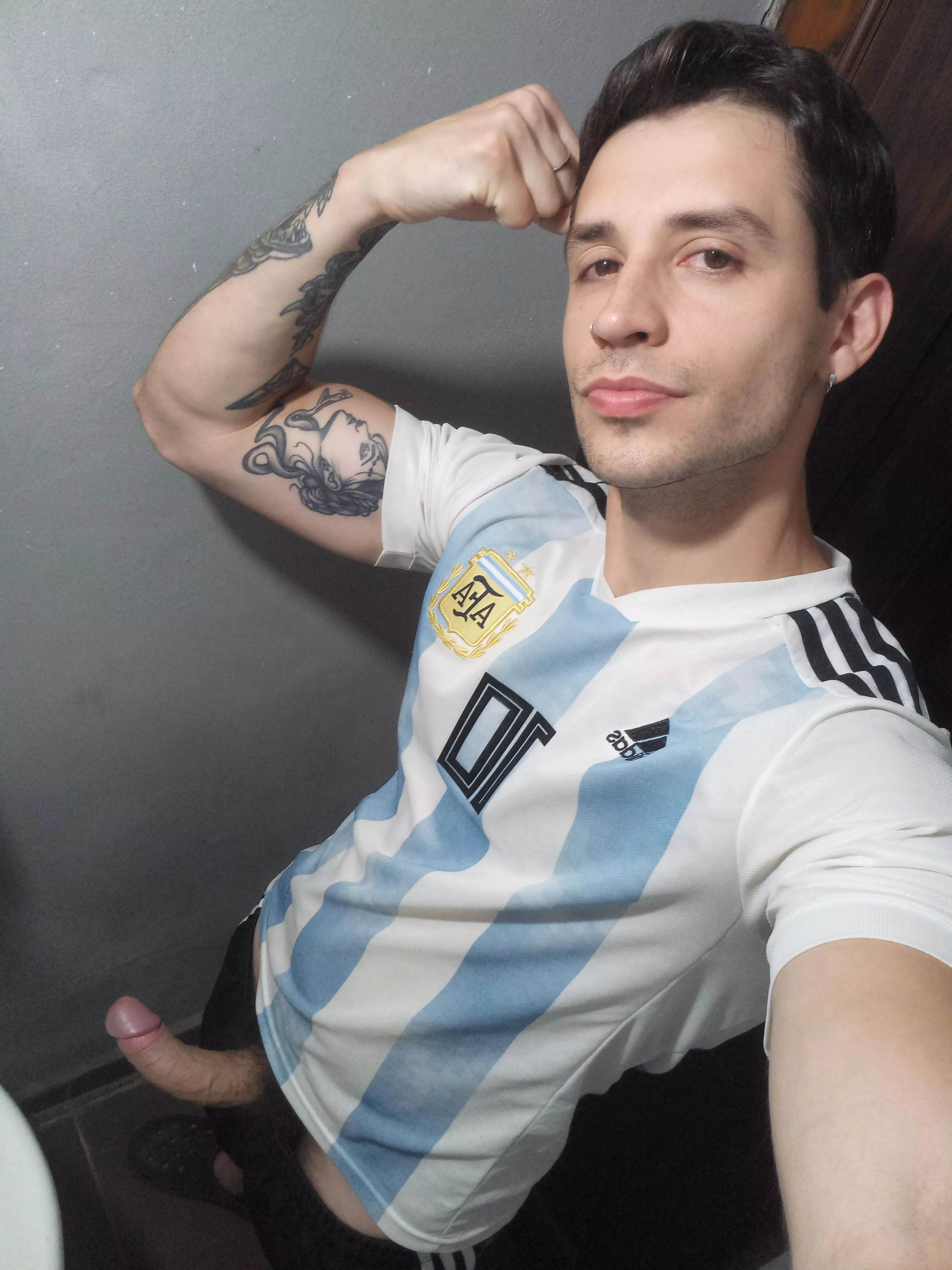 My dick wants to imitate me 😅🔥